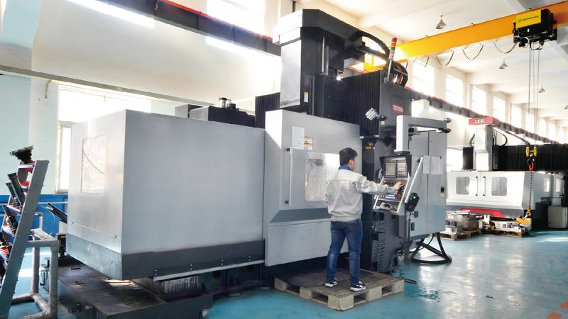 吹塑模具格局重塑：2025年值得关注的十大品牌